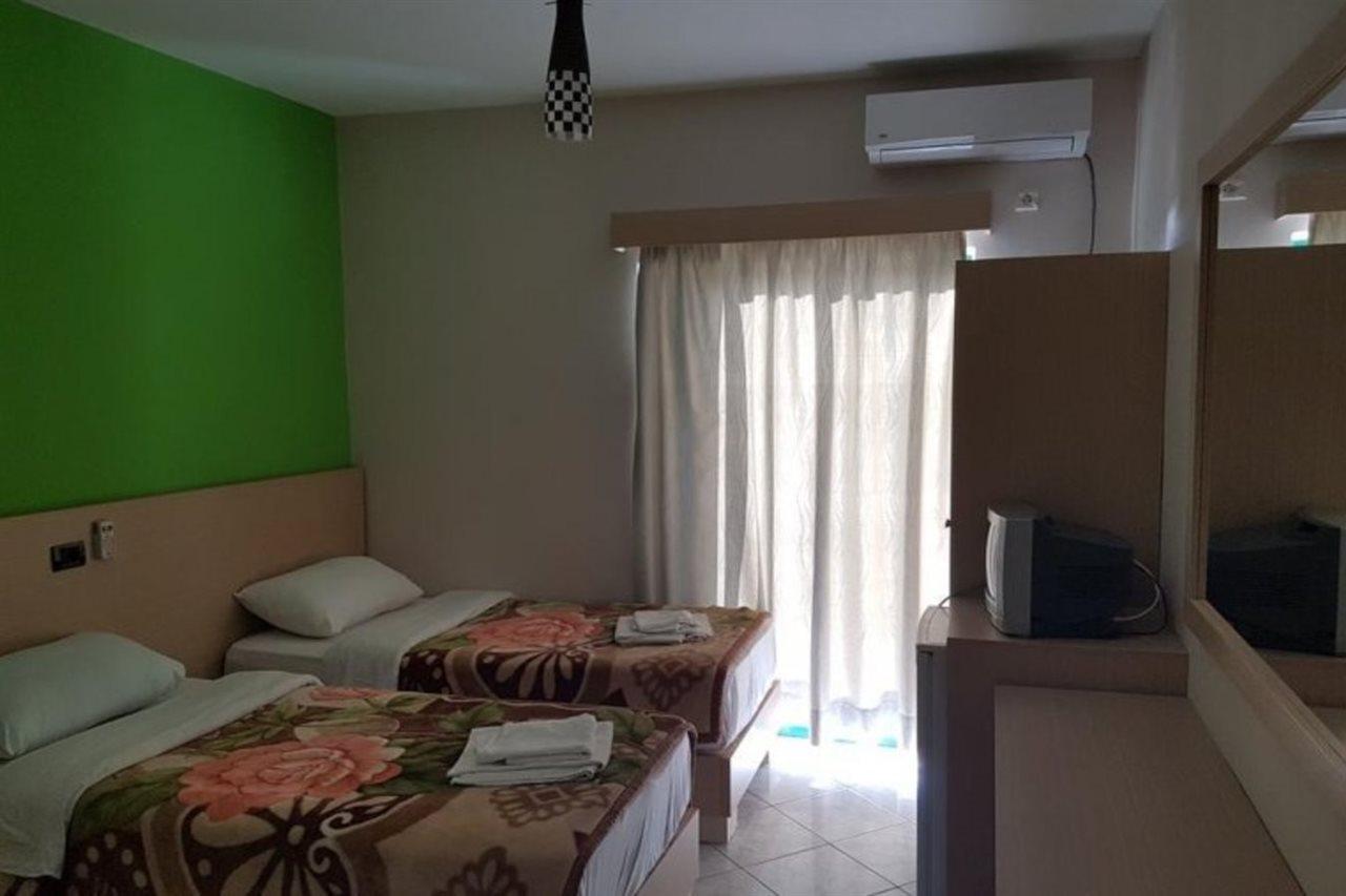 Perla Hotel Saranda מראה חיצוני תמונה
