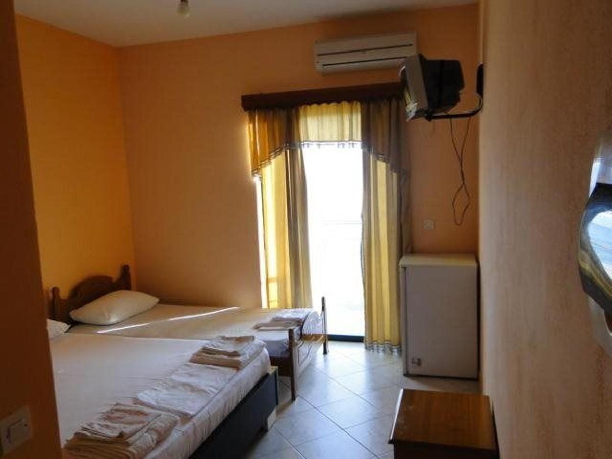 Perla Hotel Saranda מראה חיצוני תמונה